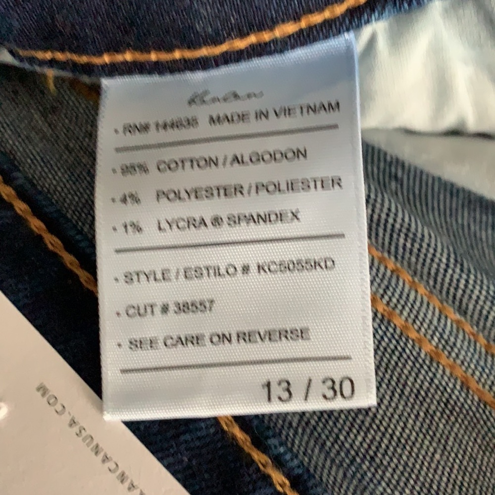 Kancan Mid Rise Distressed Skinny - Picture 8 of 8